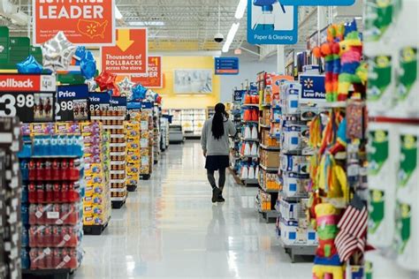 <b>Walmart</b> Neighborhood Market Benefits of Shopping at <b>Walmart</b> Supercenter Tips for a Successful <b>24-Hour</b> <b>Walmart</b> Shopping Experience. . Walmart 24 hours cerca de mi